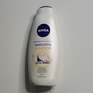 NIVEA GERMANY HUGE 25 OZ WELCOME SUNSHINE COCONUT TROPICAL pH balanced Body Wash